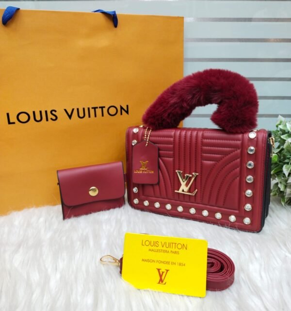 Louis Vuitton brand hand bags | unique quality| 2 piece set with long straps - Image 5