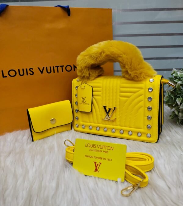 Louis Vuitton brand hand bags | unique quality| 2 piece set with long straps - Image 3