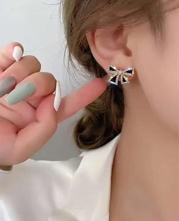 Stylish Earrings For Ladies