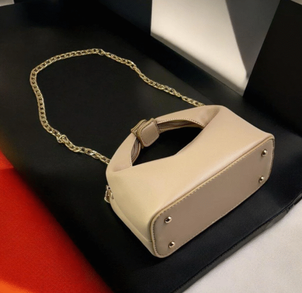 Trendy Ladies Hand Bag - Image 6