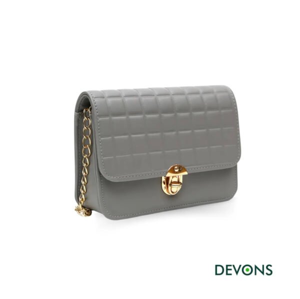 ChicStyle Luxe Crossbody – Modern Elegance for Everyday Glam
