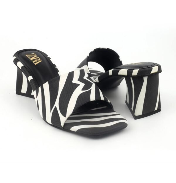 Zebra Luxe Combo – Trendy Slippers & Matching Bag Set for Women - Image 3
