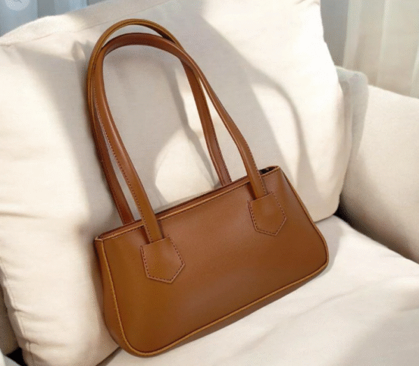 Trendy Armpit Ladies Hand Bag