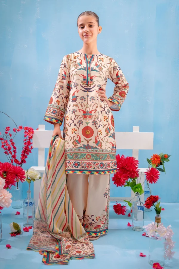 Pearl Grace – Swiss Lawn Digital Printed 3PC Suit - Image 5