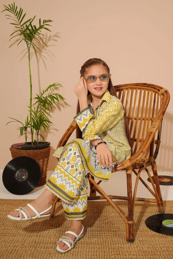 Golden Dusk – Swiss Lawn Digital Printed 2PC Suit - Image 2