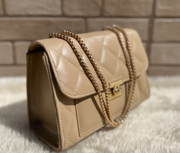 Crossbody Chain Beige & Black - Image 8